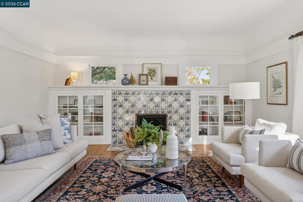 540 Boulevard Way, Piedmont, CA 94610