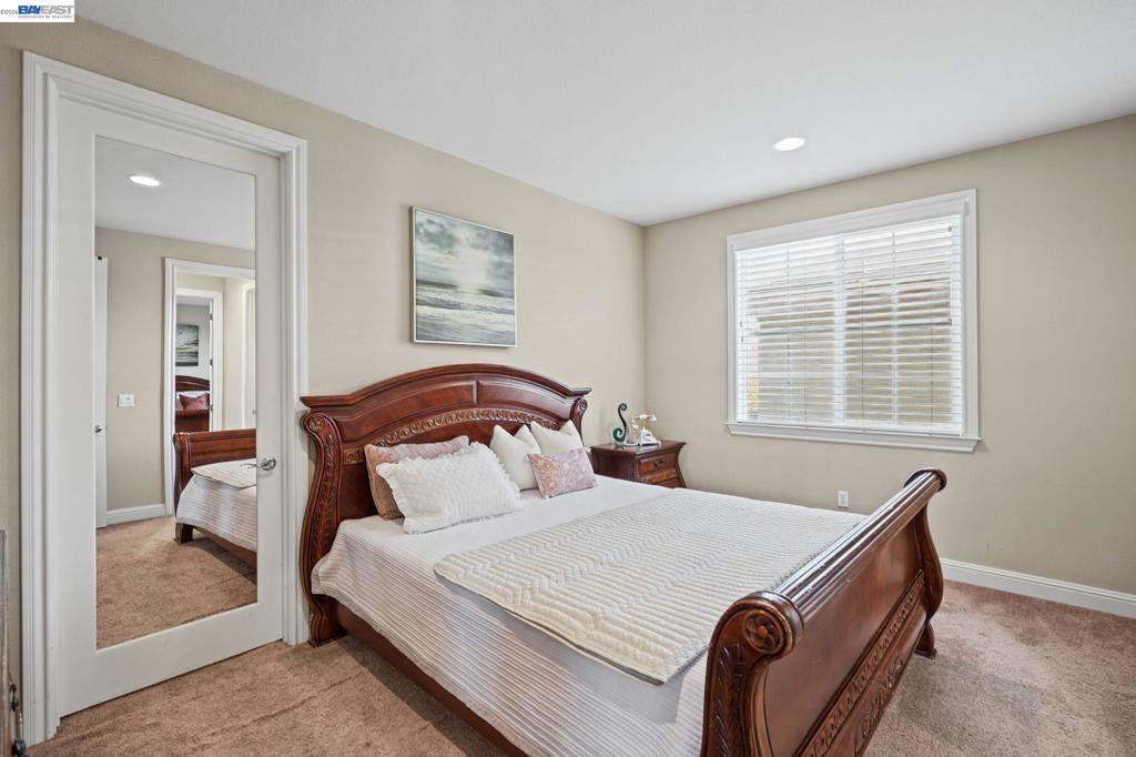 9701 Sara Ann Ct, Dublin, CA 94568