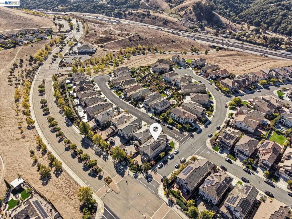 9701 Sara Ann Ct, Dublin, CA 94568