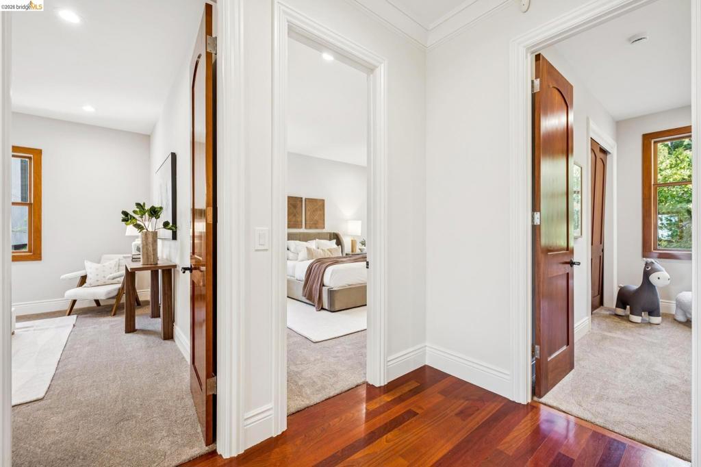 7023 Broadway Ter, Oakland, CA 94611