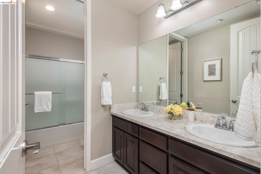 636 Ward Creek Ct, Brentwood, CA 94513