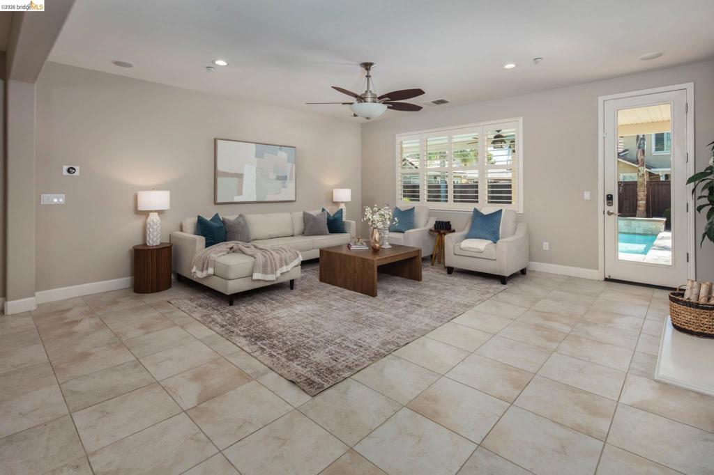 636 Ward Creek Ct, Brentwood, CA 94513