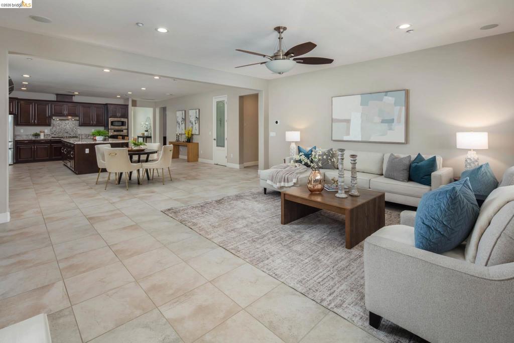 636 Ward Creek Ct, Brentwood, CA 94513