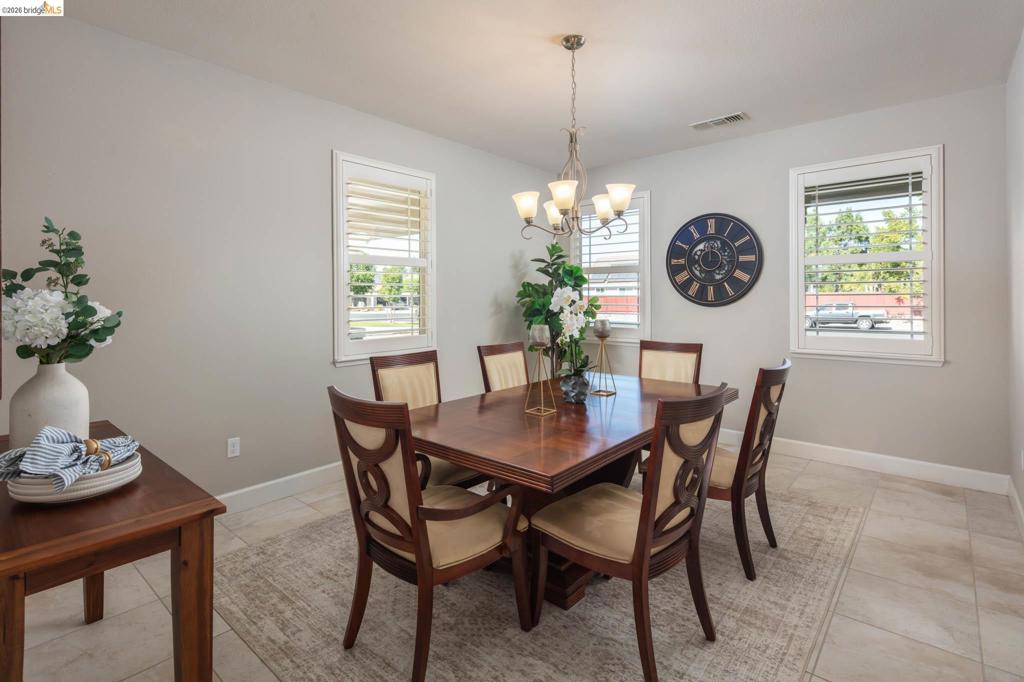636 Ward Creek Ct, Brentwood, CA 94513