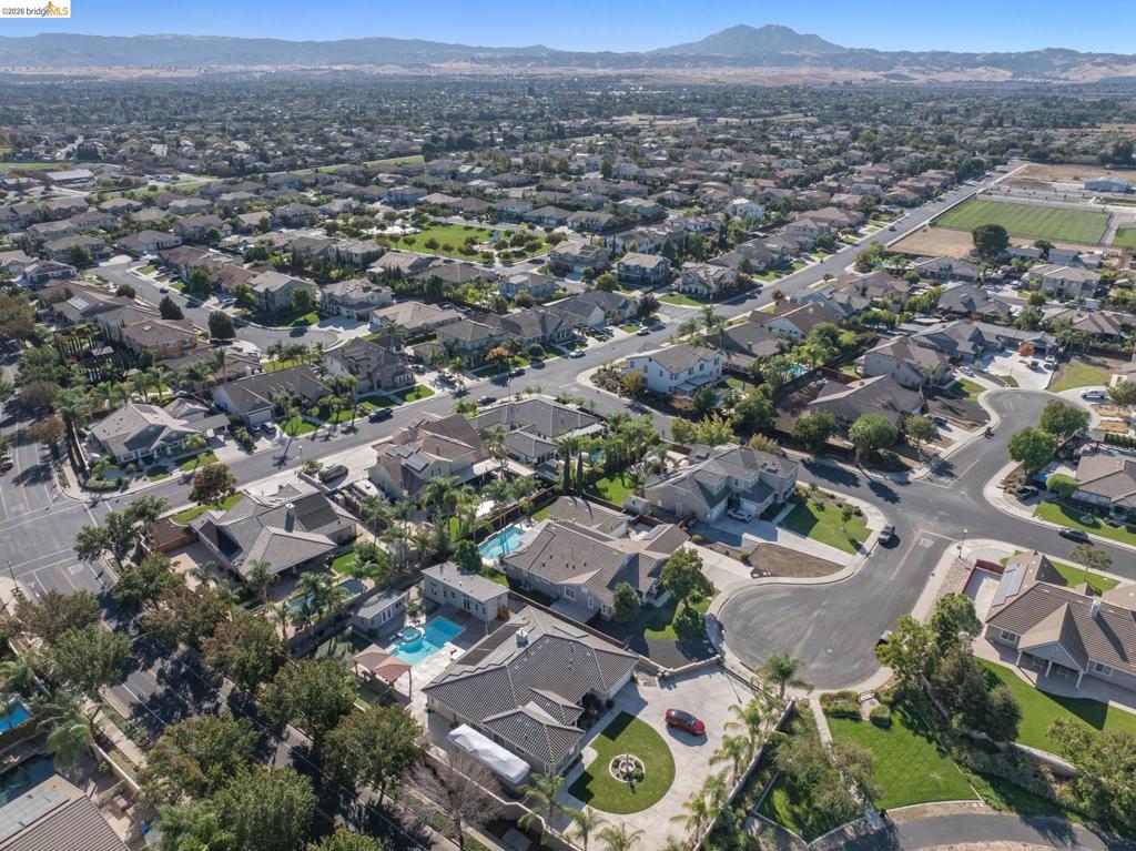 636 Ward Creek Ct, Brentwood, CA 94513
