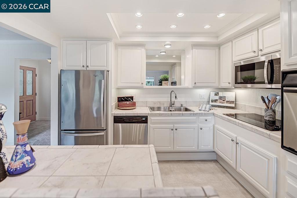 1309 Skycrest Dr, #5, Walnut Creek, CA 94595