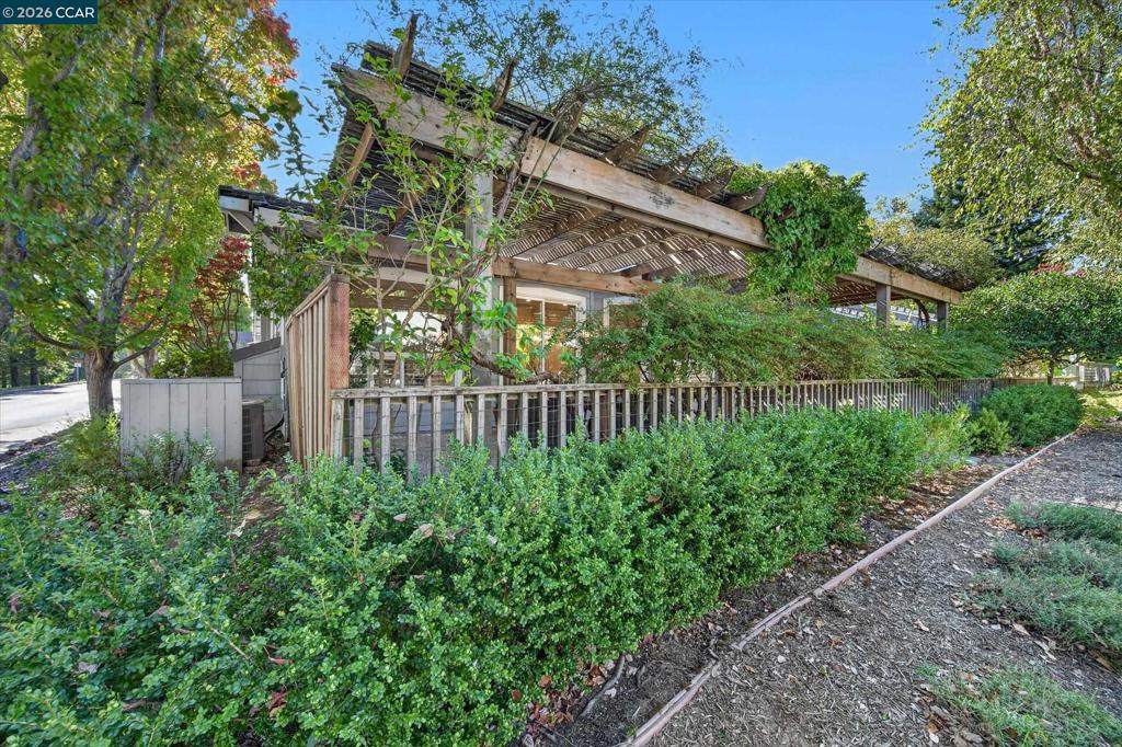 1800 Wales Drive, Walnut Creek, CA 94595
