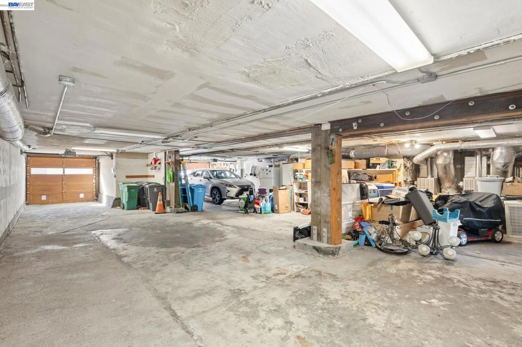524 27th Ave, San Francisco, CA 94121-2856
