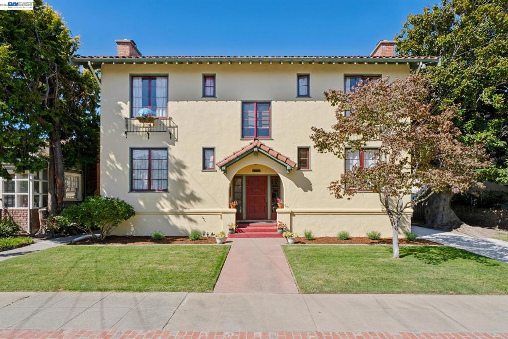 1525 Chestnut St, Alameda, CA 94501 1525 Chestnut St, Alameda, CA 94501