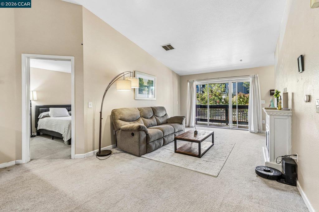 204 Stone Pine Ln, San Ramon, CA 94583
