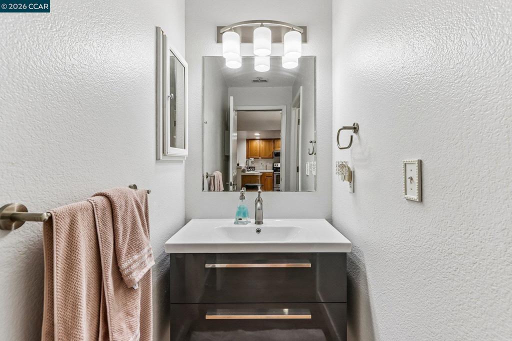 204 Stone Pine Ln, San Ramon, CA 94583
