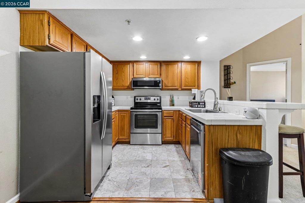 204 Stone Pine Ln, San Ramon, CA 94583