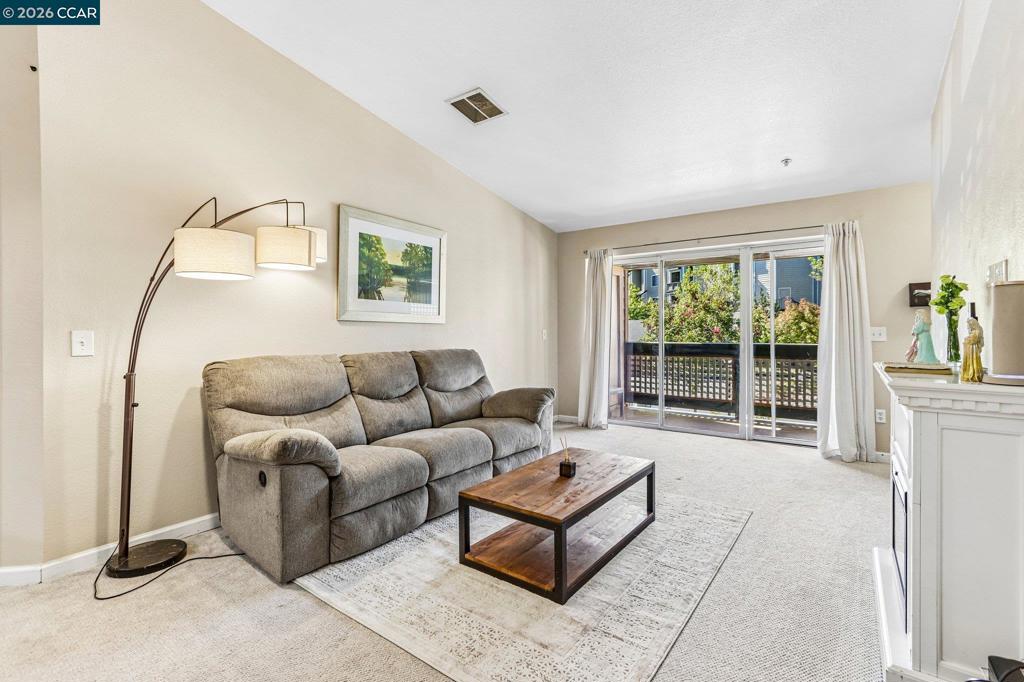 204 Stone Pine Ln, San Ramon, CA 94583