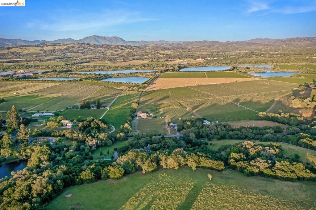 3369 Westside RD, Healdsburg, CA 95448