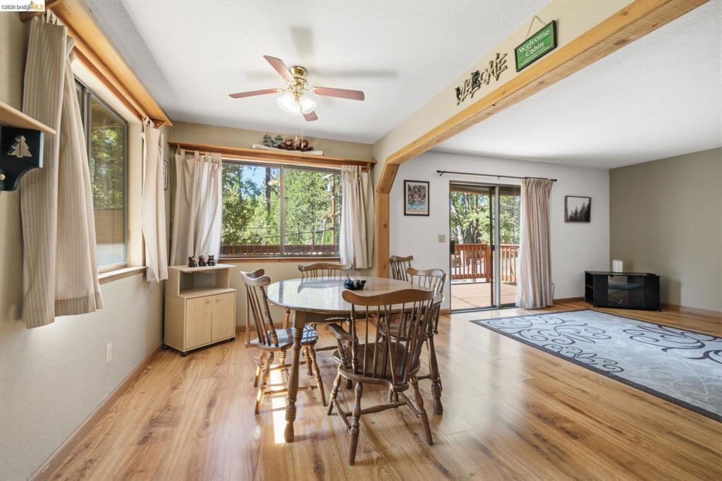23593 Lakewood Dr, Twain Harte, CA 95383