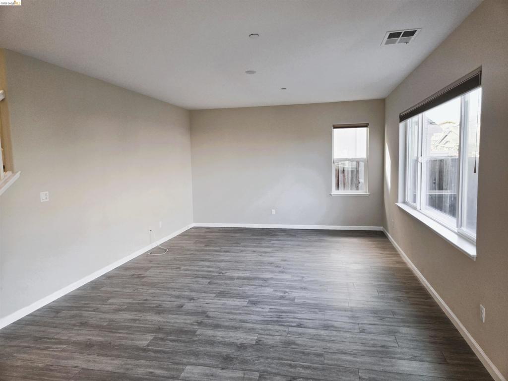 544 Brinwood Way, Oakley, CA 94561
