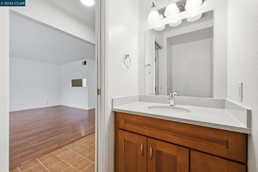 1069 Mohr Lane, #C, Concord, CA 94518