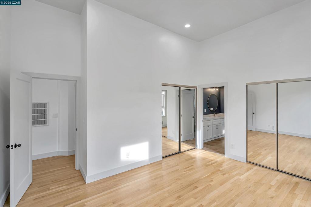 1642 14th St, Oakland, CA 94607