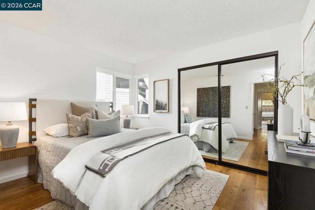 28 Shepardson Ln, Alameda, CA 94502