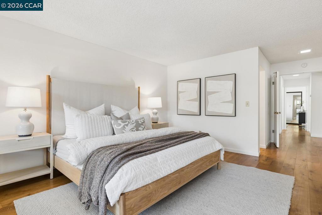 28 Shepardson Ln, Alameda, CA 94502