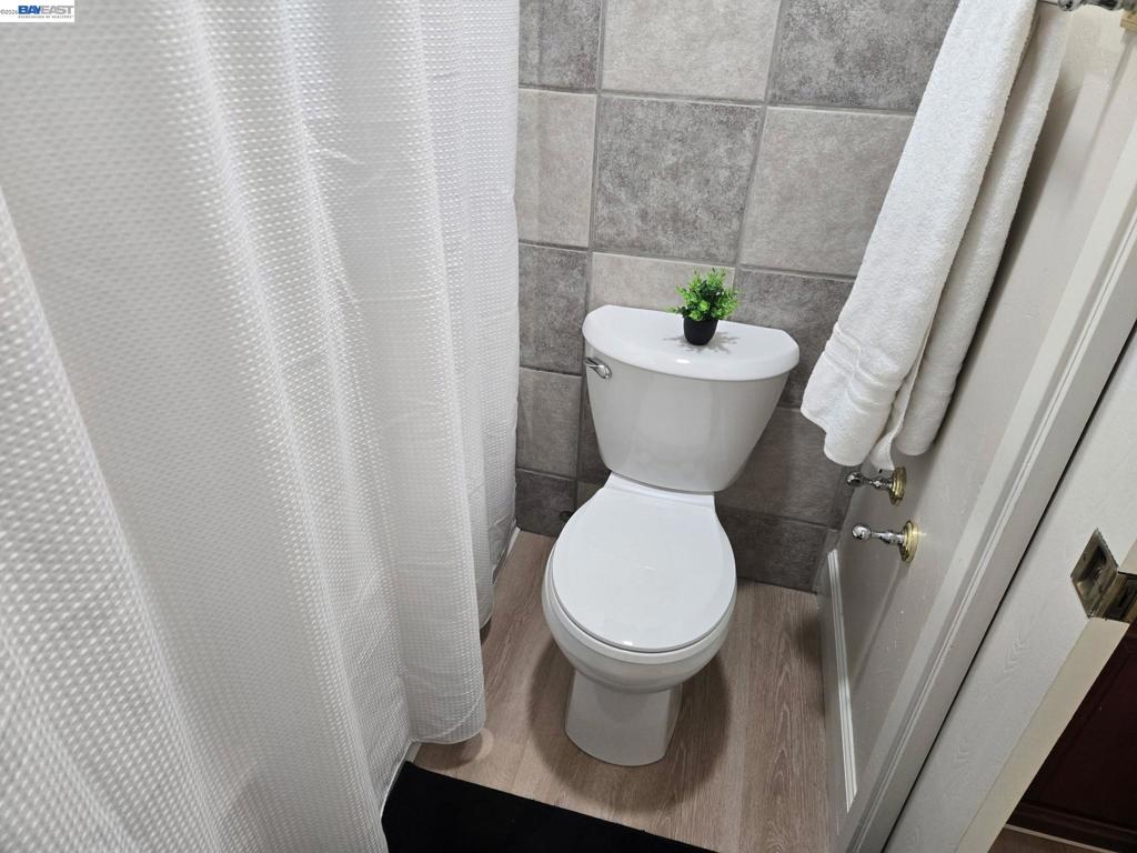 4176 San Pablo Dam Rd, #B, El Sobrante, CA 94803
