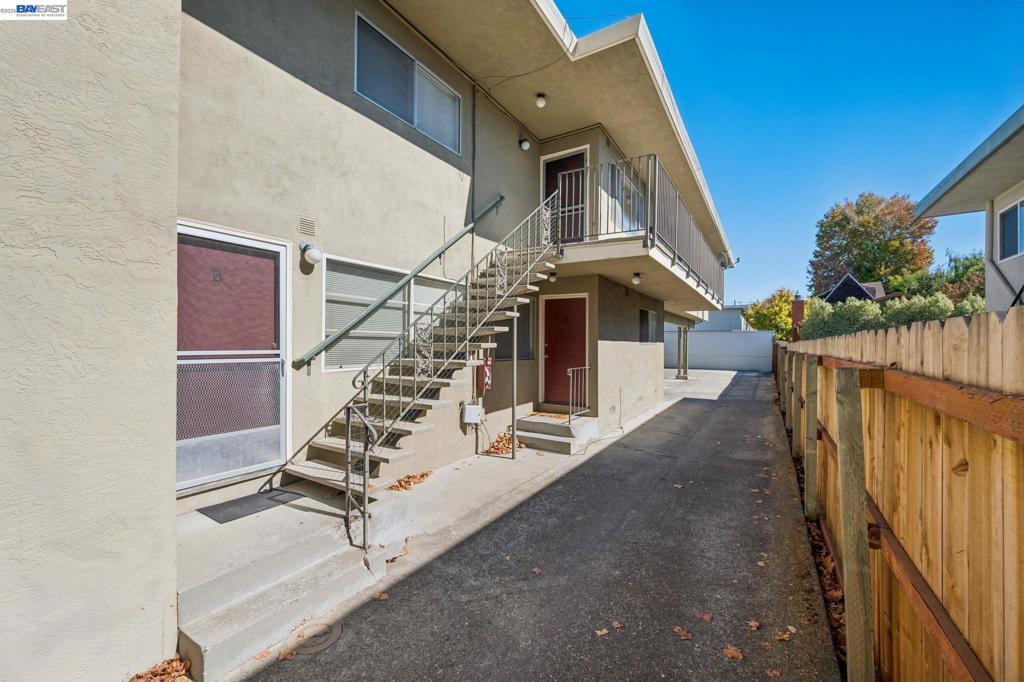 1526 Verdi St, Alameda, CA 94501 1526 Verdi St, Alameda, CA 94501