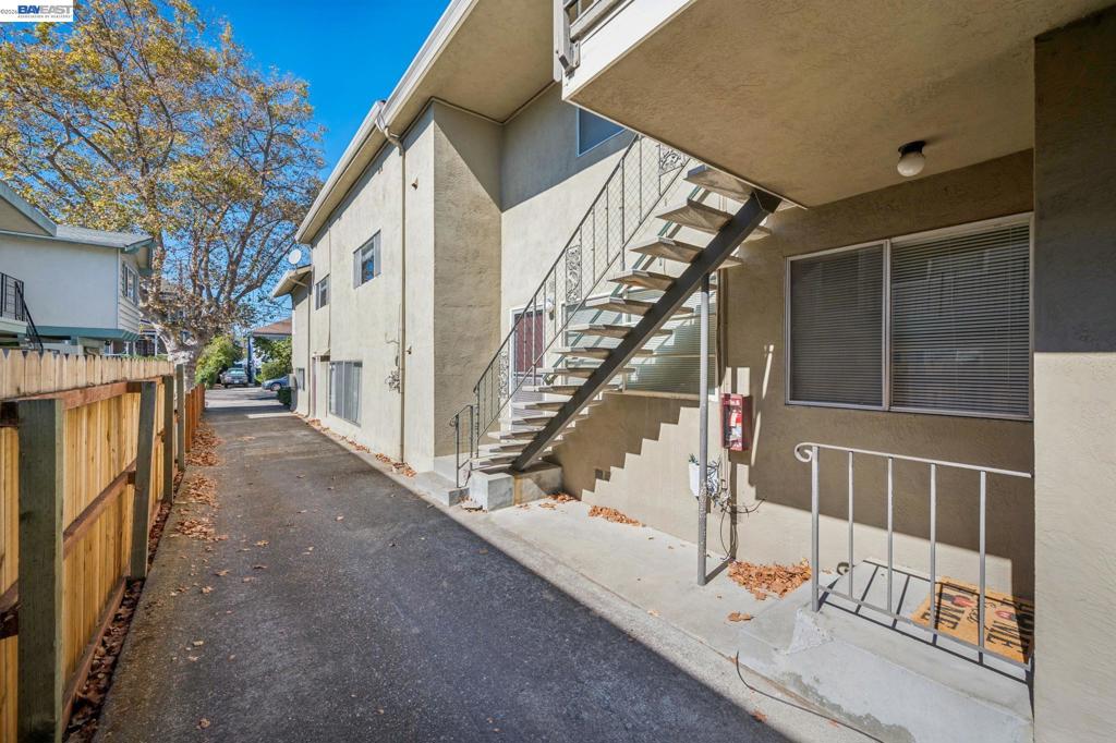 1526 Verdi St, Alameda, CA 94501 1526 Verdi St, Alameda, CA 94501
