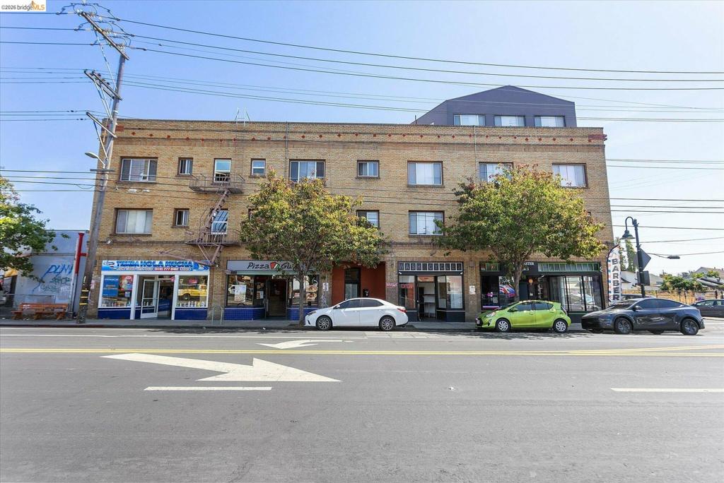 3518 Foothill Blvd, Oakland, CA 94601