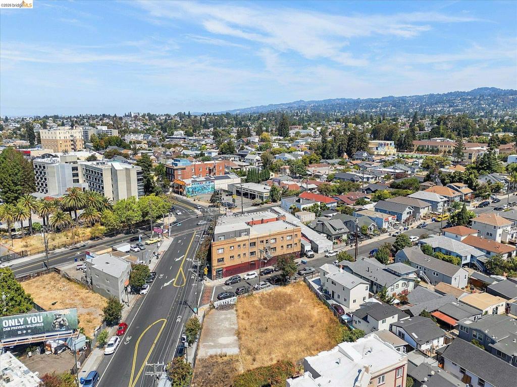 3518 Foothill Blvd, Oakland, CA 94601