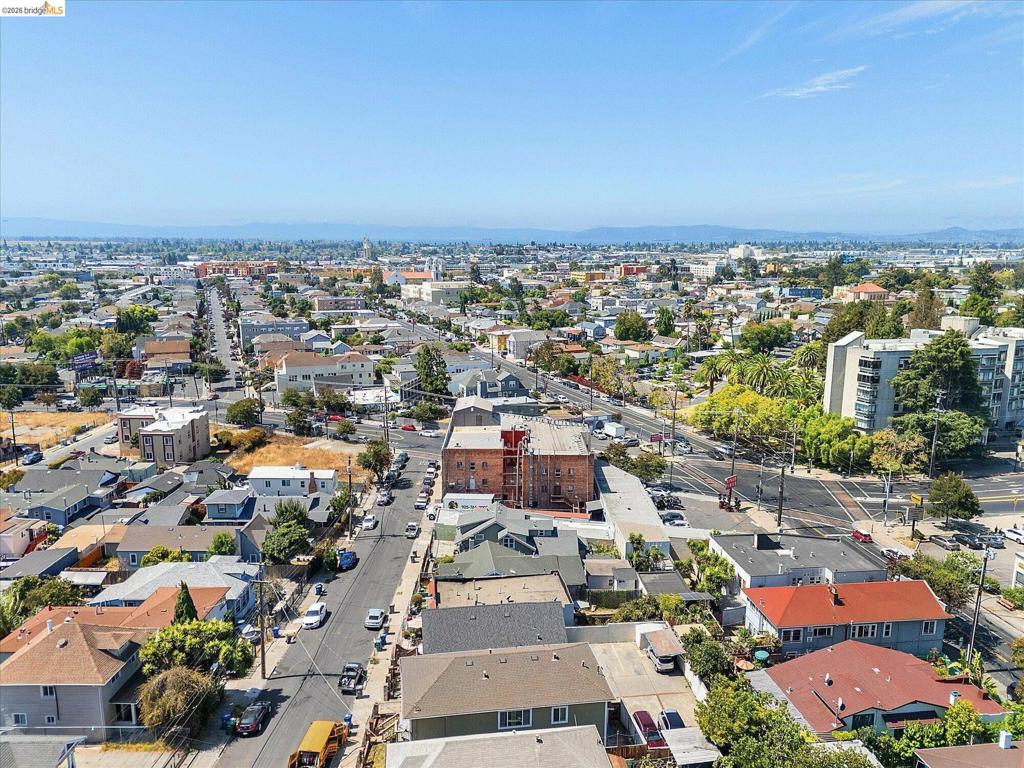 3518 Foothill Blvd, Oakland, CA 94601