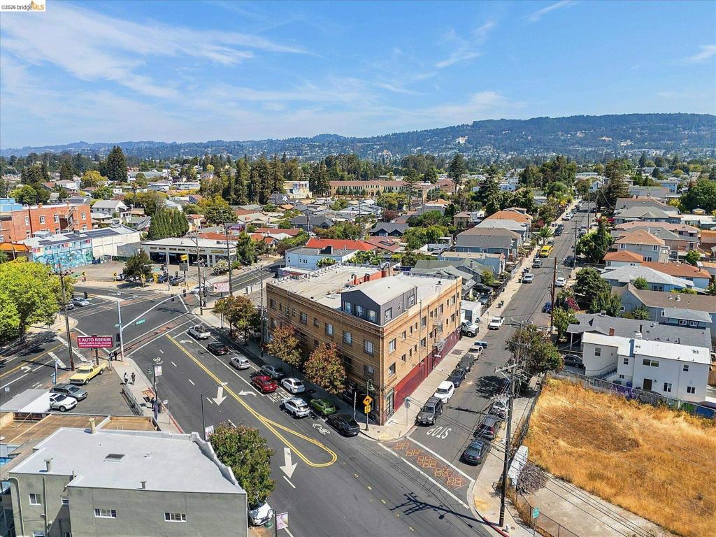 3518 Foothill Blvd, Oakland, CA 94601
