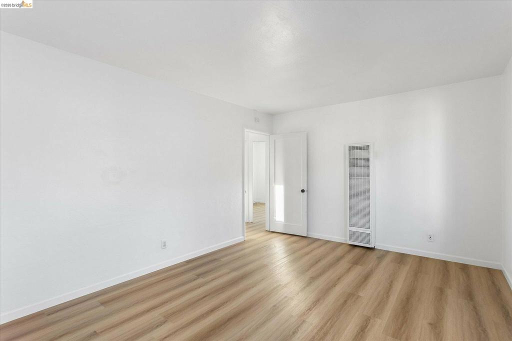 2933 Stanton St, Berkeley, CA 94702