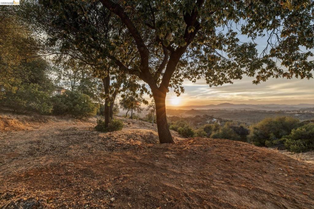 19886 Villa Dr, Sonora, CA 95370 19886 Villa Dr, Sonora, CA 95370