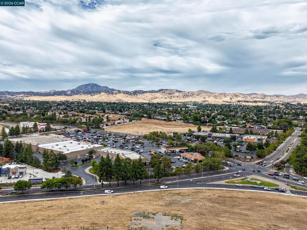 2780 Lily Ct, Antioch, CA 94531