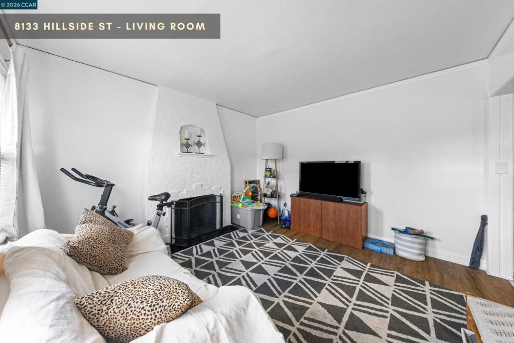 2353 82nd Ave, Oakland, CA 94605