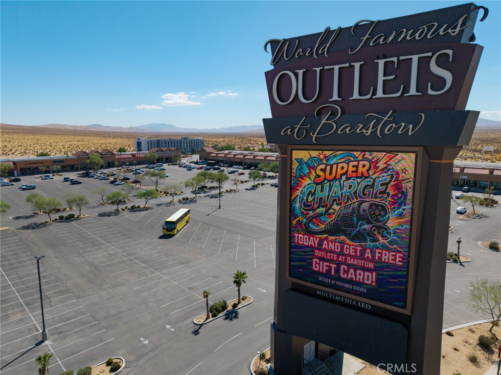 Nearby outlets