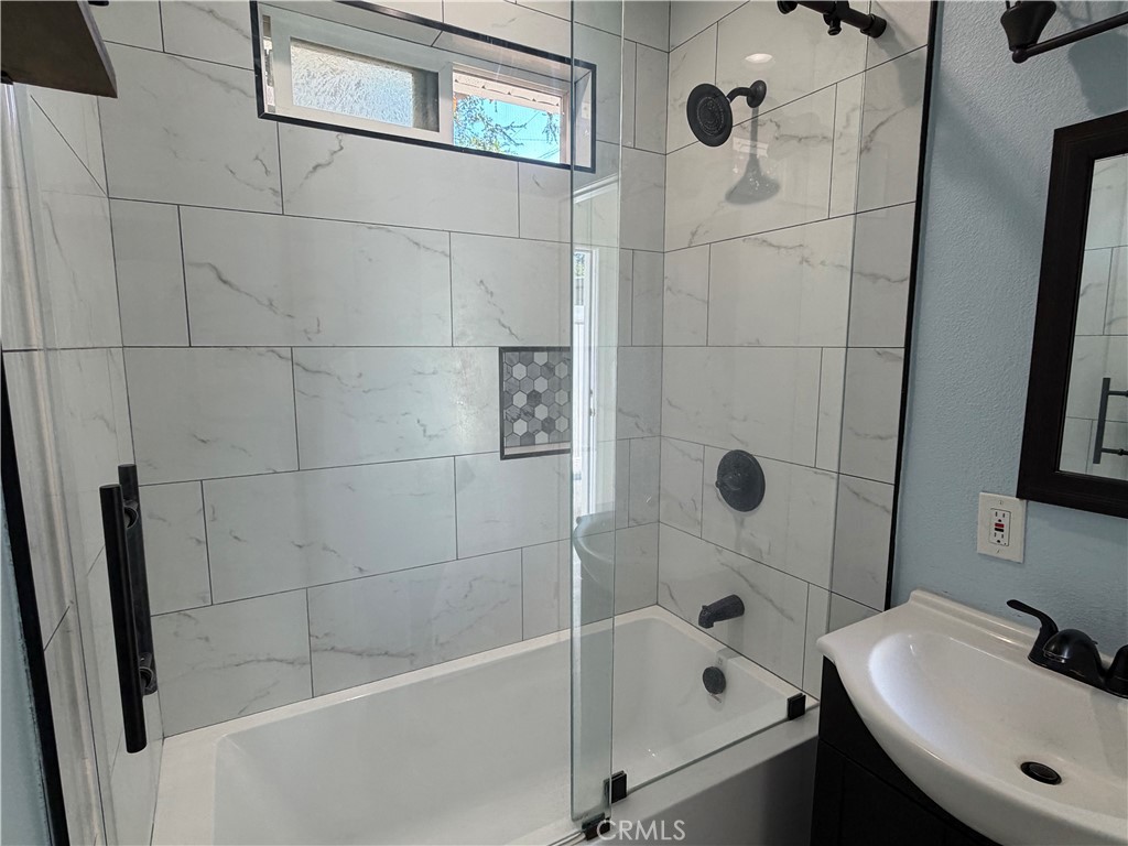 204 E I Street, Ontario, CA 91764
