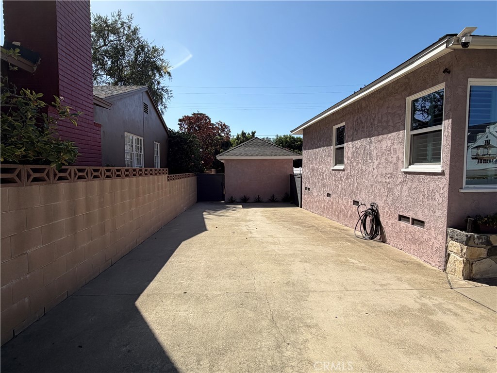 204 E I Street, Ontario, CA 91764