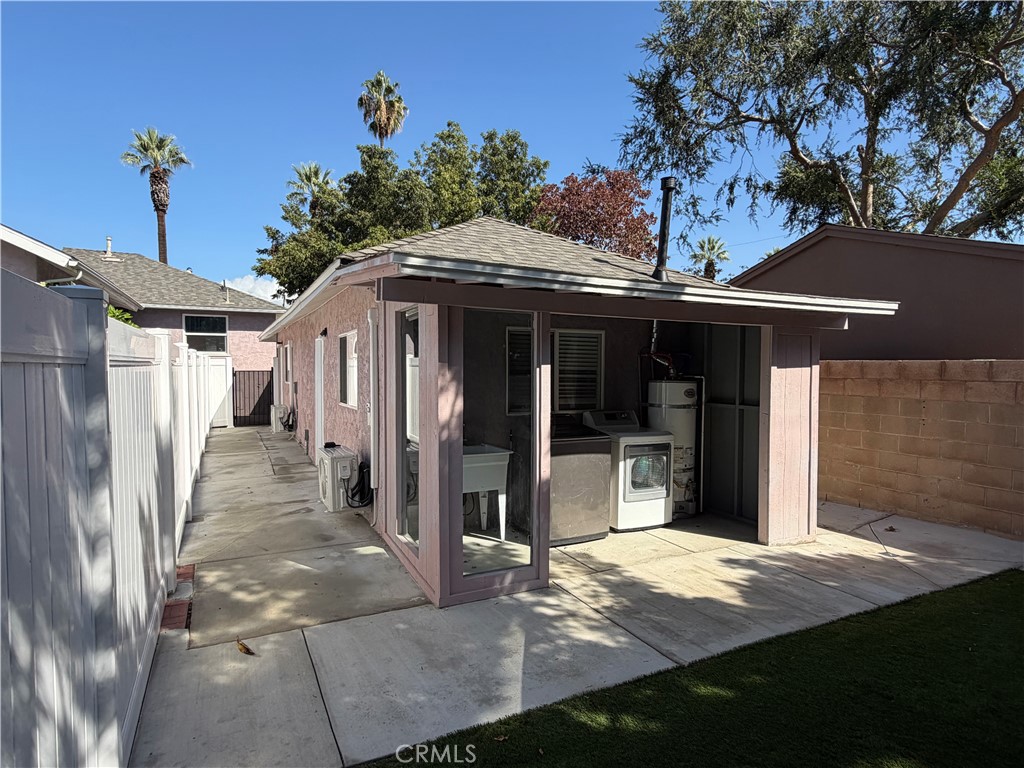 204 E I Street, Ontario, CA 91764