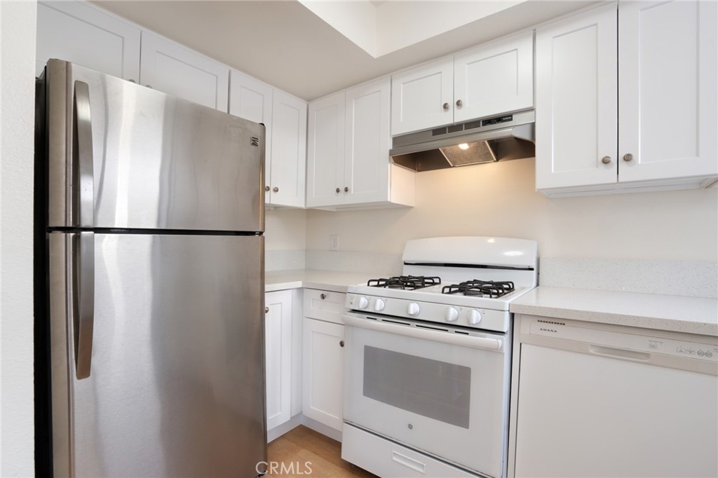 814 E Windsor Road, #208, Glendale, CA 91205