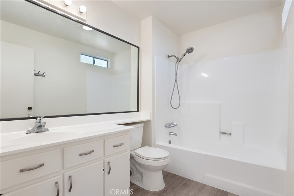 814 E Windsor Road, #208, Glendale, CA 91205