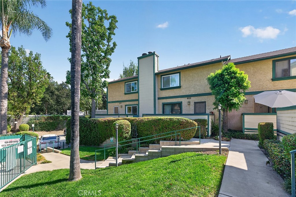 1614 S Mayflower, #A, Monrovia, CA 91016