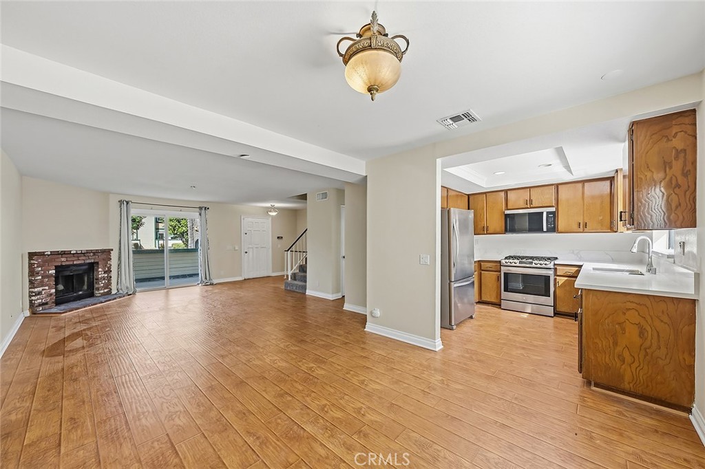 1614 S Mayflower, #A, Monrovia, CA 91016