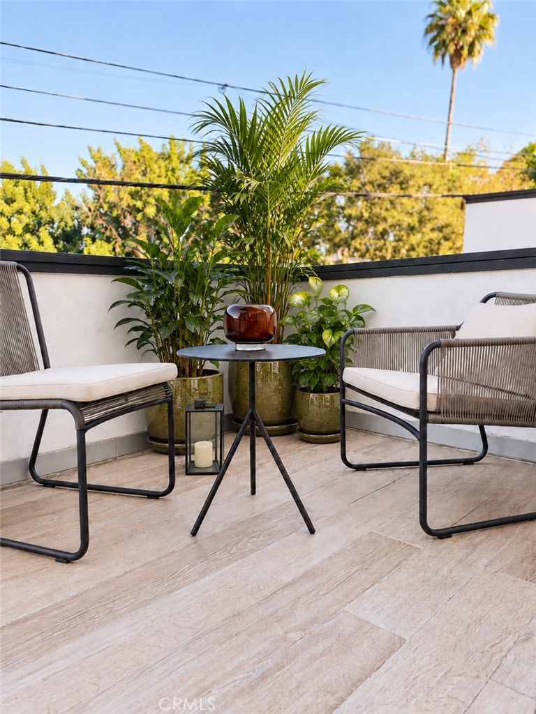 5030 Aldama Street, Los Angeles, CA 90042