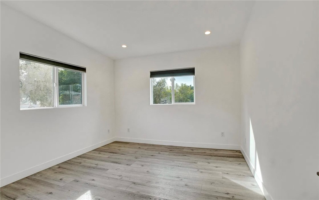 14111 Sylvan, Van Nuys, CA 91401