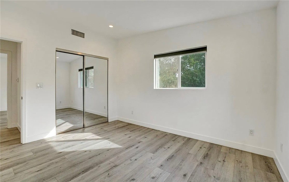14111 Sylvan, Van Nuys, CA 91401