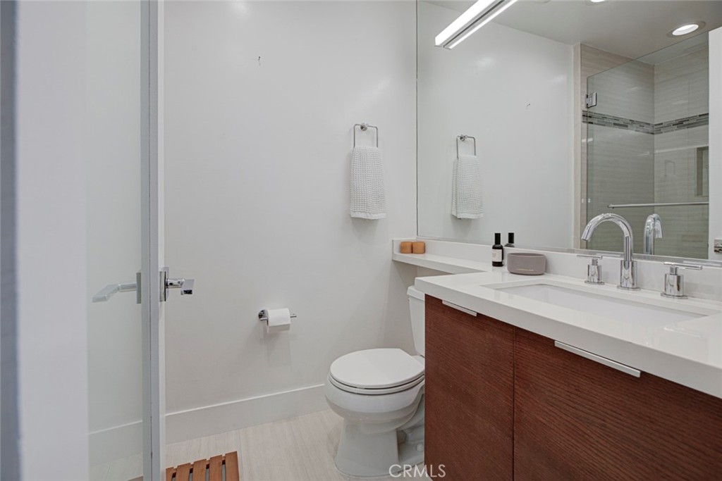 1080 Everett, Echo Park, CA 90026 1080 Everett, Echo Park, CA 90026