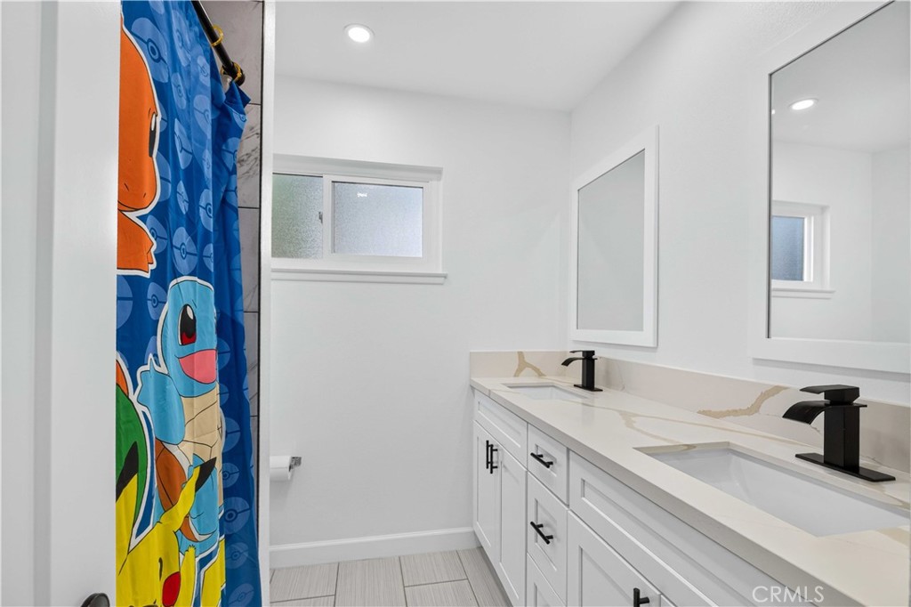 28711 Macklin Avenue, Canyon Country, CA 91387