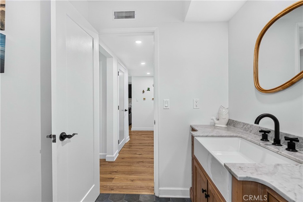 28711 Macklin Avenue, Canyon Country, CA 91387