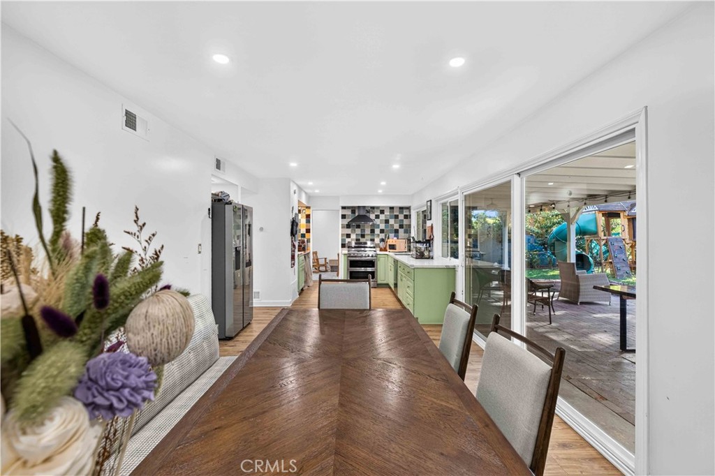 28711 Macklin Avenue, Canyon Country, CA 91387